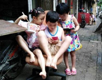 儿童智力测试仪厂家研究发现电视手机直接影响儿童智力发育 儿童智力测试仪厂家研究发现电视手机直接影响儿童智力发育